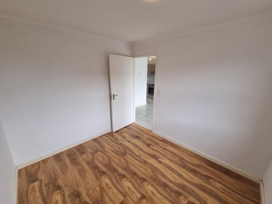 To Let 2 Bedroom Property for Rent in Muizenberg Western Cape